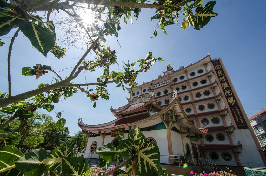 沙吞爱切克旅馆公寓【SHA Extra Plus】 曼谷 外观 照片
